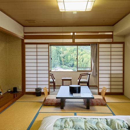 修善寺温泉 ホテル滝亭 伊豆市 エクステリア 写真
